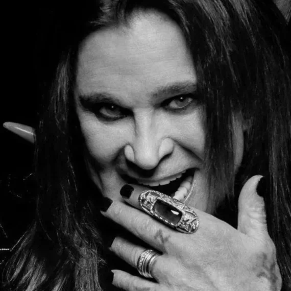 1-ozzy--RSb8YQ5V3WByZGkLz5YVcfL-1200x840@diario_abc